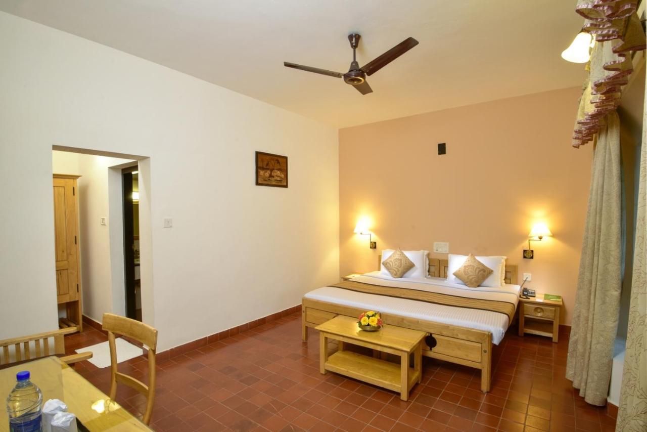 Hotel Treetop Thekkady Exterior foto